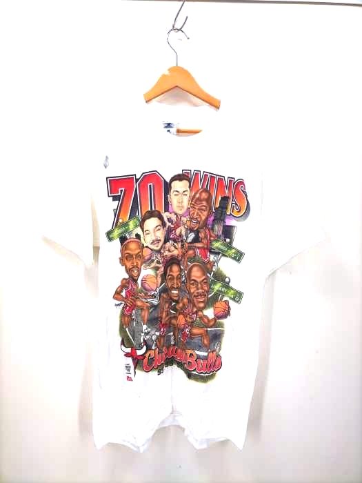 USED古着(ユーズドフルギ) PROPLAYER 90s USA製 CHICAGO BULLS 70勝記念Tシャツ メンズ JPN：L
