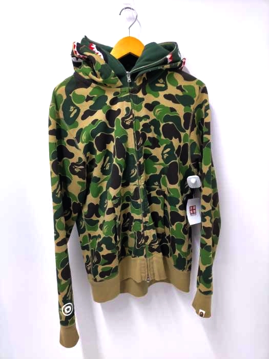 アベイシングエイプ A BATHING APE ABC Camo Shark メンズ  L