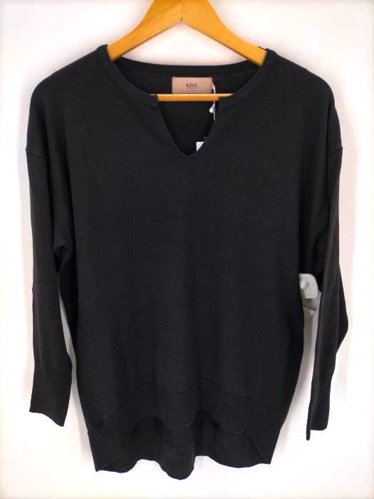 AZUL by moussy(アズールバイマウジー) キーネックドロップショルダーラウンドヘムニット レディース  S