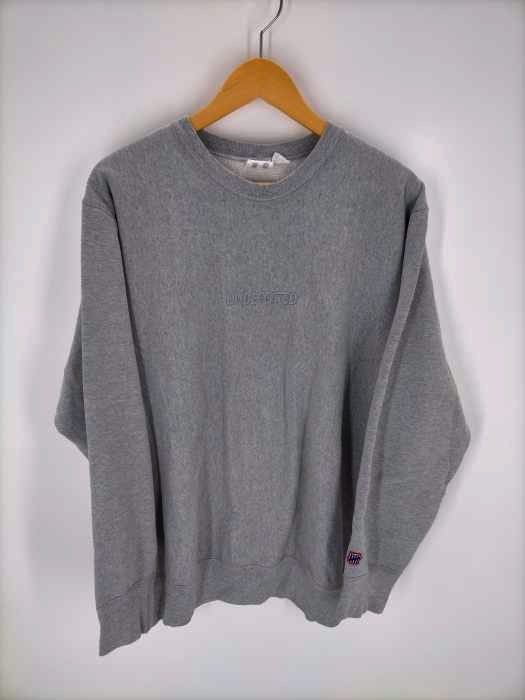 アンディフィーテッド UNDEFEATED LOGO EMBROIDERY CREW SW メンズ JPN：L
