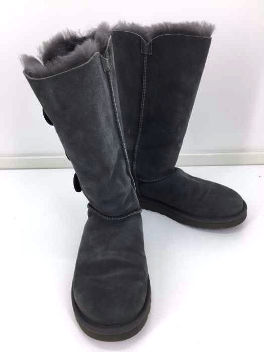 UGG(アグ) BAILEY BUTTON TRIPLET II レディース JPN：22