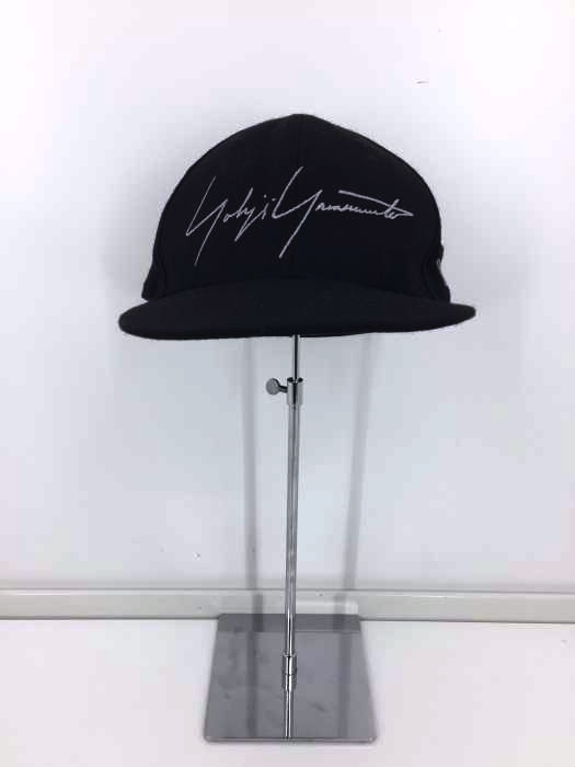 Yohji Yamamoto(ヨウジヤマモト) 59FIFTY シグネチャーロゴ刺繍 キャップ メンズ  56.5 71/8