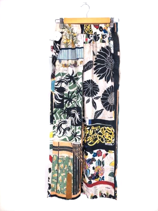 ZARA(ザラ) 総柄メタリックパンツ レディース  S