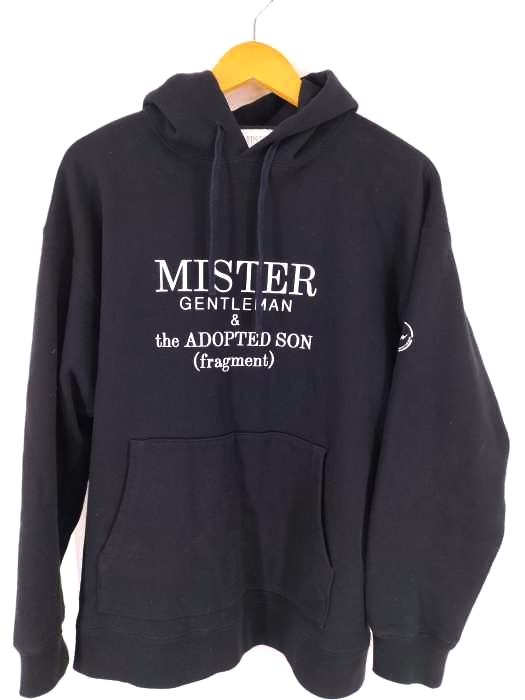 ミスタージェントルマン MISTER GENTLE MAN FRAGMENT DESIGN the ADOPTED SON PULLOVER HOODIE メンズ JPN：M