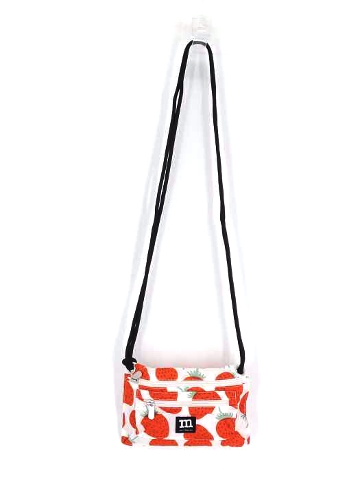 マリメッコ marimekko サコッシュ イチゴ いちご レディース 表記無