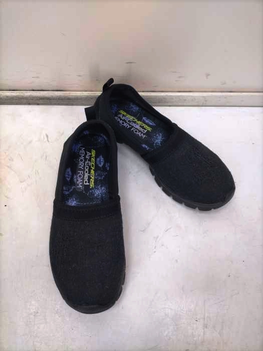 SKECHERS スリップオン Air-Cooled MEMORY FOAM レディース JPN：22.5