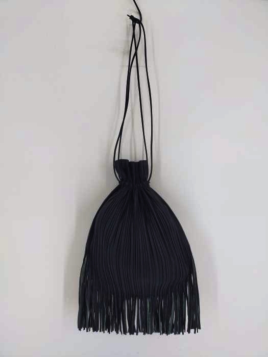 プリーツプリーズイッセイミヤケ PLEATS PLEASE ISSEY MIYAKE プリーツ巾着 レディース 表記無