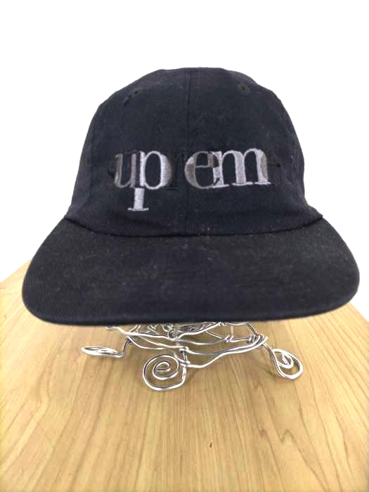 Supreme(シュプリーム) ロゴパネルキャップ メンズ 表記無