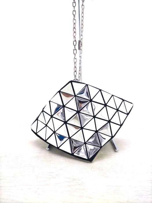 BAO BAO ISSEY MIYAKE(バオバオイッセイミヤケ) チェーンストラップ パネルショルダーバッグ レディース 表記無