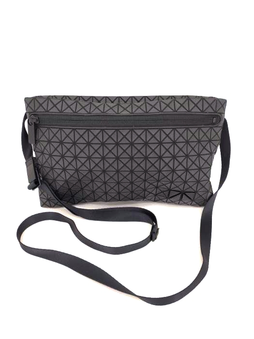 BAO BAO ISSEY MIYAKE(バオバオイッセイミヤケ) ショルダーバッグ