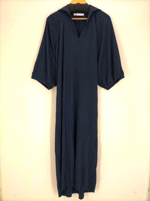 ZARA(ザラ) 襟付き プリーツワンピース KNIT DRESS レディース  M