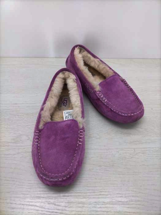 アグ UGG ANSLEY アンスレー ムートンモカシン レディース JPN：23