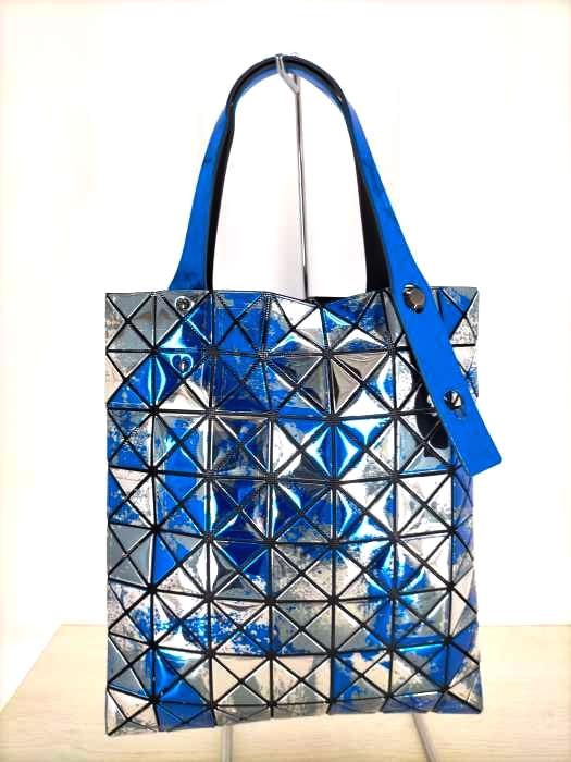 BAO BAO ISSEY MIYAKE(バオバオイッセイミヤケ) ペインティング加工 プリズムトートバッグ レディース 表記無