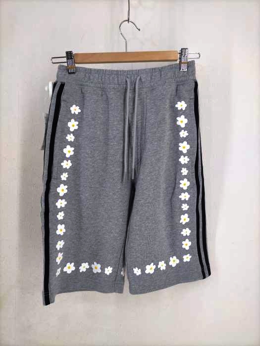 adidas Originals by  Pharrell Williams(アディダス ファレルウィリアムス) 花柄プリントスウェットハーフパンツ レディース JPN：XS