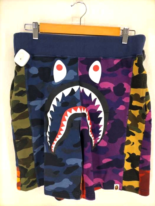 アベイシングエイプ A BATHING APE シャーク マルチカモ スウェットショーツ メンズ JPN：L