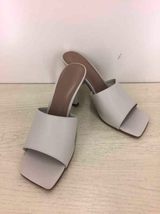 CHARLES & KEITH(チャールズキース) Square Toe Mules  スクエアトゥ ミュール レディース JPN：36