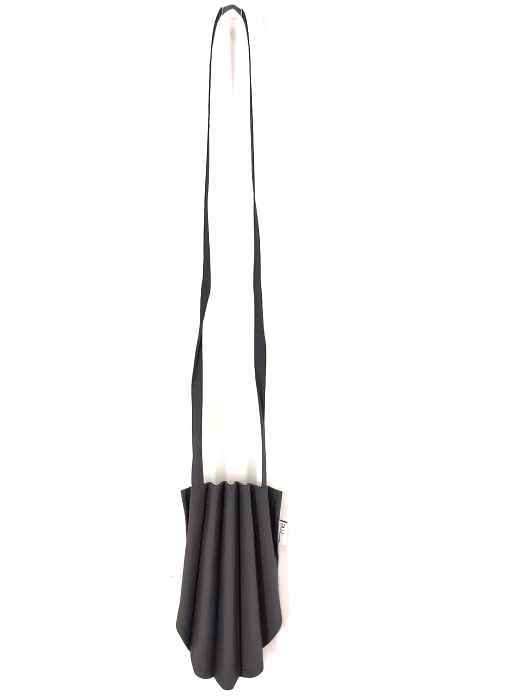 ミー イッセイミヤケ me ISSEY MIYAKE 22SS プリーツショルダー メンズ 表記無