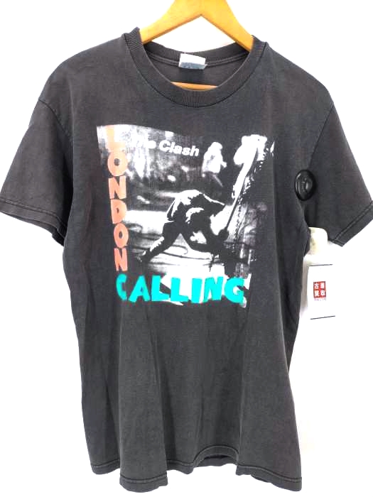 USED古着(ユーズドフルギ) 00s HANESボディ LONDON CALLING  THE CLASH ジャケットプリント Tシャツ メンズ import：M