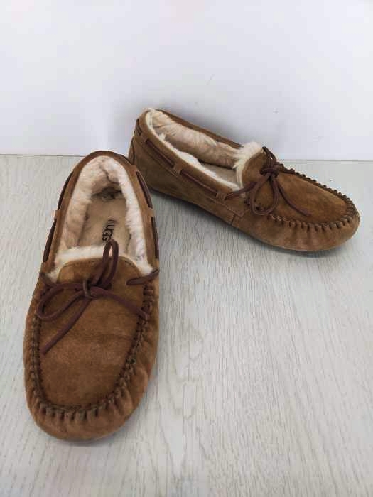 アグ UGG モカシン ダコタ ムートン シューズ レディース  24