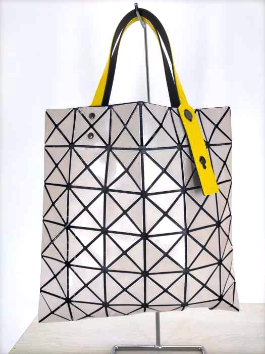 BAO BAO ISSEY MIYAKE(バオバオイッセイミヤケ) プリズムトートバッグ レディース 表記無