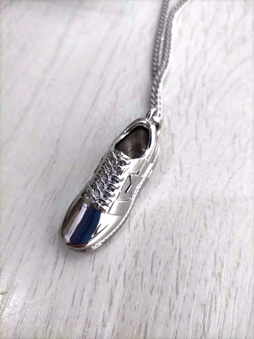 アベイシングエイプ A BATHING APE BAPE STA NECKLACE メンズ 表記無