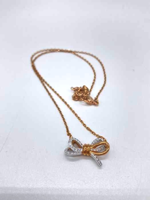 スワロフスキ SWAROVSKI Lifelong Bow リボンモチーフ ペンダント レディース 表記無