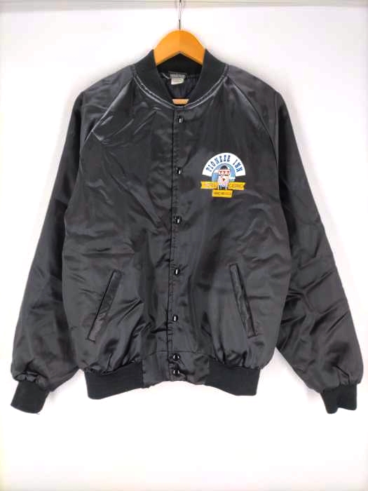 ユーズドフルギ USED古着 NEMEST SPORTSWEAR USA製 裏地キルティング スタジャン CASINO メンズ import：L