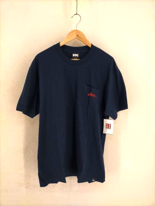 FTC(エフティーシー) EMB SCRIPT メンズ JPN：L