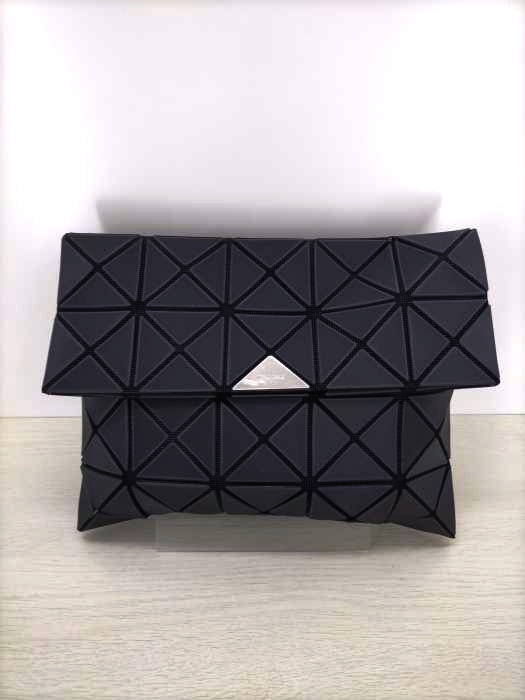 BAO BAO ISSEY MIYAKE(バオバオイッセイミヤケ) パネルクラッチバッグ レディース 表記無