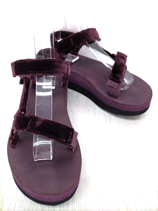 Teva(テバ) FLATFORM UNIVERSAL VELVET レディース JPN：24