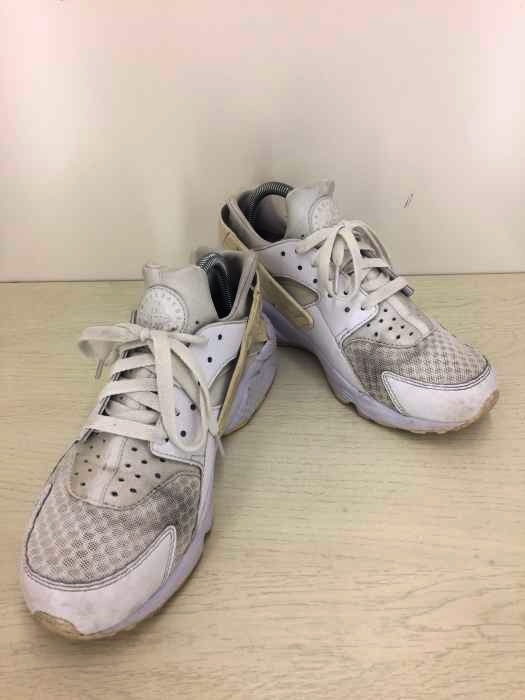NIKE(ナイキ) NIKE AIR HUARACHE メンズ JPN：26