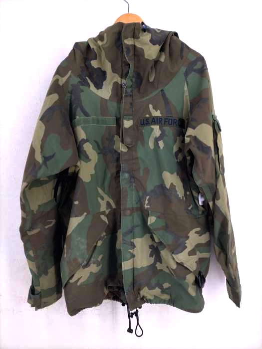 ユーズドフルギ USED古着 {{RAVEN}} USA製 リメイク GORE-TEX ウッドランドカモパーカー メンズ 表記無