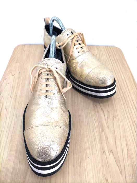 コムデギャルソン COMME des GARCONS 箔コーティング加工厚底シューズ レディース JPN：24