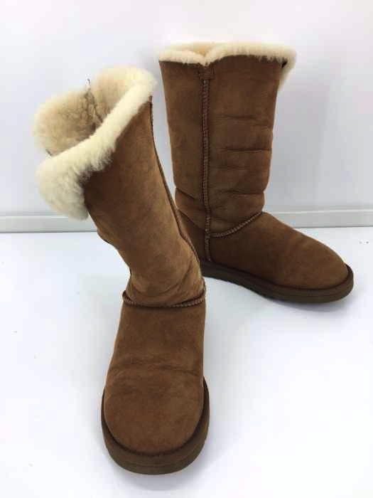 UGG(アグ) BAILEY BUTTON TRIPLET II レディース JPN：22
