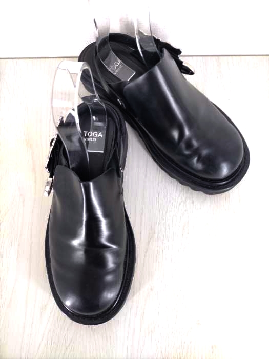 トーガビリリース TOGA VIRILIS Square buckle sabot BLACK LEATHER Sandals メンズ  43