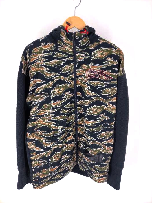 アンダーアーマー UNDER ARMOUR タイガーカモ ジップアップパーカー メンズ JPN：XL