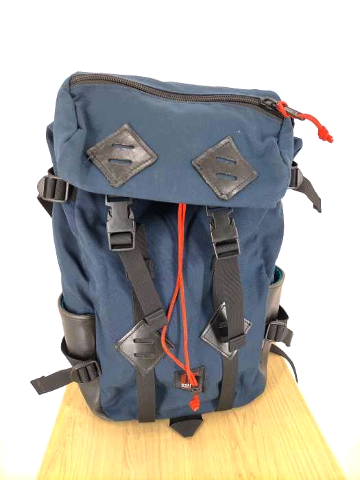 トポデサインズ TOPO DESIGNS アメリカ製レザーバックパック メンズ 表記無