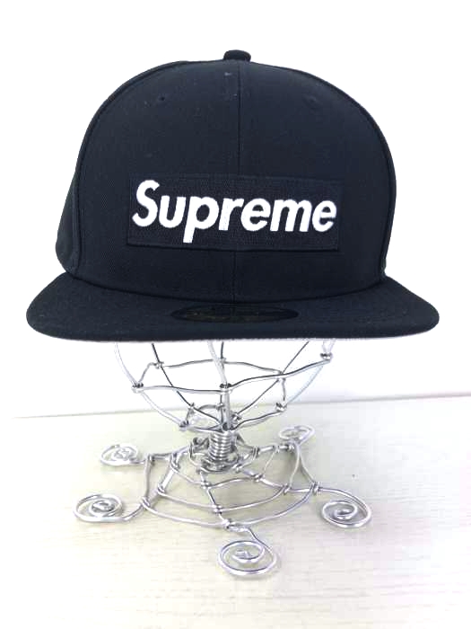Supreme(シュプリーム) World Famous Box Logo キャップ メンズ  7 8/5