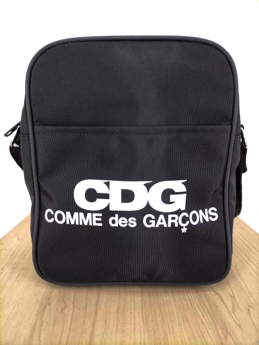 CDG COMME des GARCONS(シーディージー コムデギャルソン) ショルダーバッグ ポシェット メンズ  無