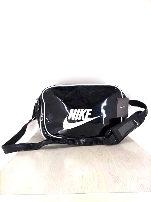 ナイキ NIKE チーム364 ミディアムショルダーバッグ メンズ 表記無