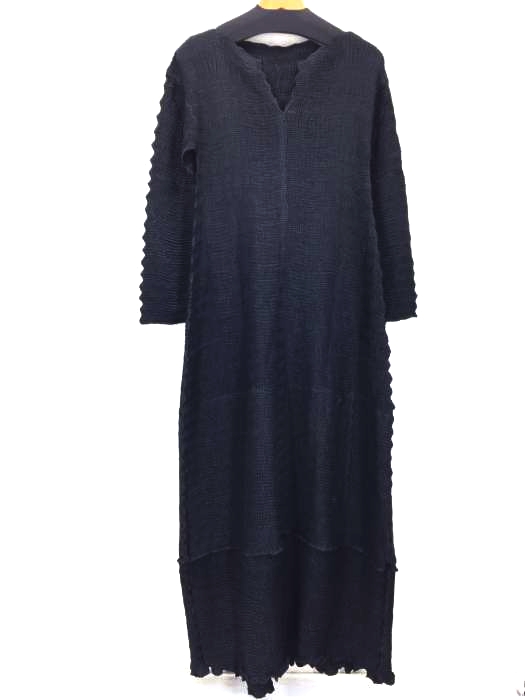 ISSEY MIYAKE(イッセイミヤケ) 銀タグ プリーツ加工ワンピース レディース JPN：L