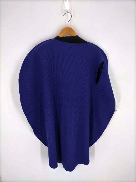 me ISSEY MIYAKE(ミー イッセイミヤケ) 21AW 球体型 オーバーサイズプリーツトップス レディース 表記無