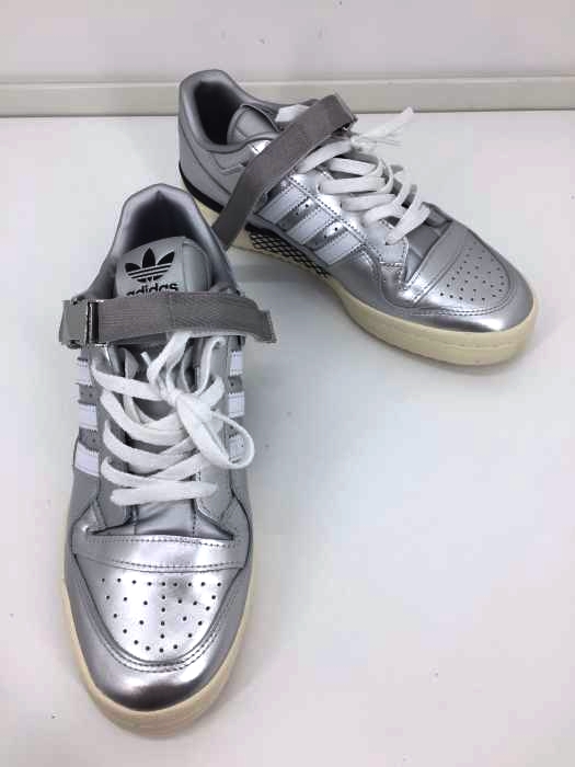 adidas Originals(アディダスオリジナルス)  FORUM LOW Metallic Silver フォーラム メタリックシルバー メンズ JPN：27.5