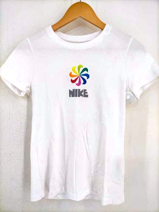 NIKE(ナイキ) ロゴ刺繍半袖Tシャツ レディース JPN：S JPN：S