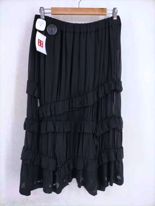 COMME des GARCONS COMME des GARCONS（コムデギャルソンコムデギャルソン） AD2011 11AW 製品染ホールデザインシースルーティアードスカート レディース スカート ティアード