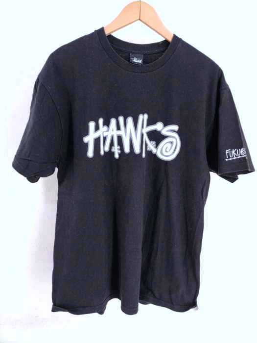 Stussy(ステューシー) STUSSY×SOFTBANK HAWKS コラボプリントTシャツ メンズ トップス Tシャツ・カットソー