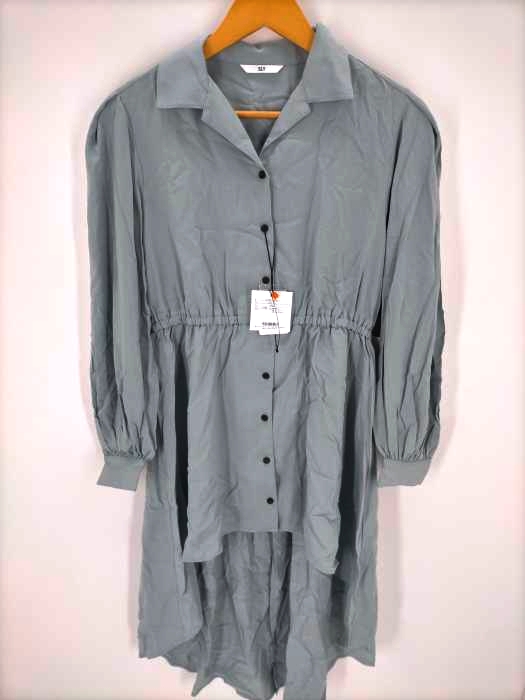 SLY（スライ） VOLUME SLEEVE BACKLONG シャツ レディース トップス カジュアルシャツ
