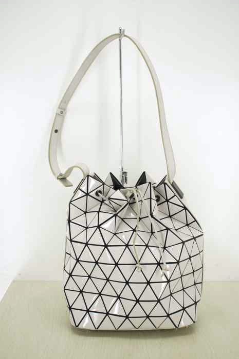 BAO BAO ISSEY MIYAKE(バオバオイッセイミヤケ) Lander Bucket Bag メンズ 表記無 表記無