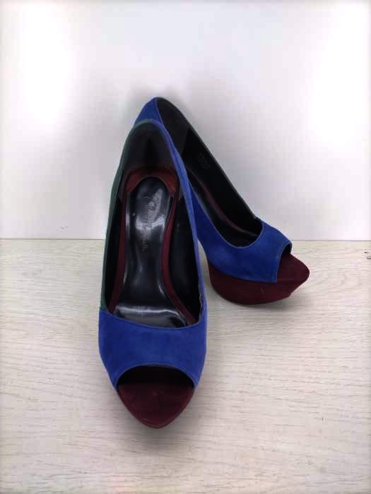CHARLES & KEITH(チャールズキース) スウェードハイヒールサンダル レディース EUR：35 EUR：35
