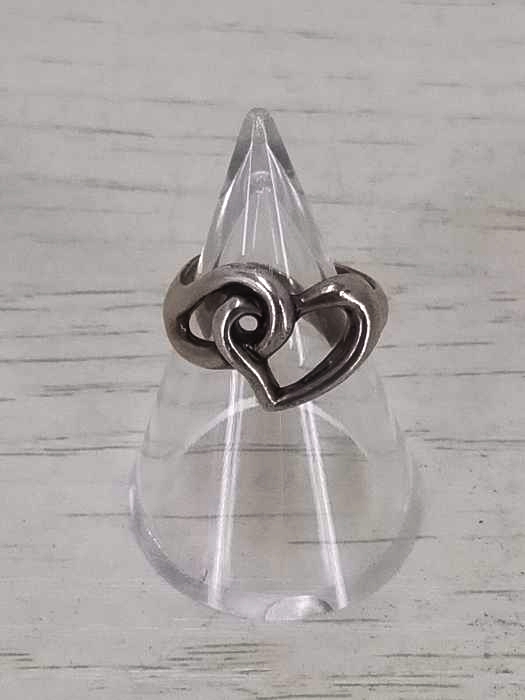 USED古着（ユーズドフルギ） 9号 シルバー ハートデザインリング レディース アクセサリー リング